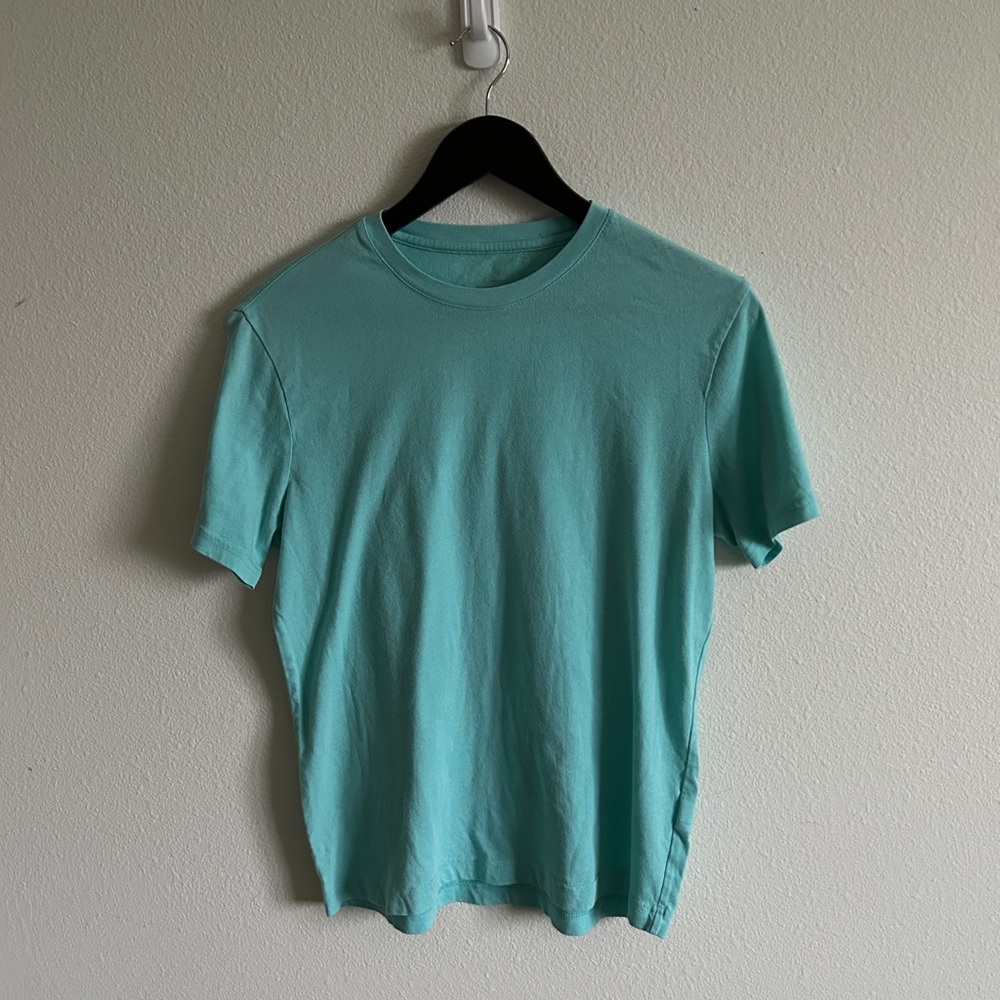 Banana Republic Men's Crew Neck T-Shirt in Aqua Blue